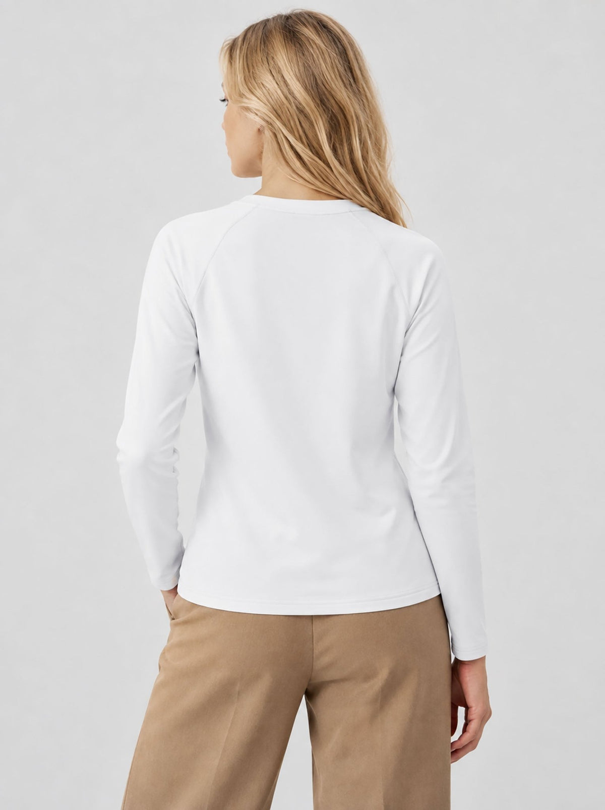 YUCOLEN Women’s Stretch Thermal Long Sleeve Active Top in White