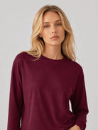 YUCOLEN Women's Breathable Cotton Blend Long Sleeve Crewneck Cropped Top in Wine Red