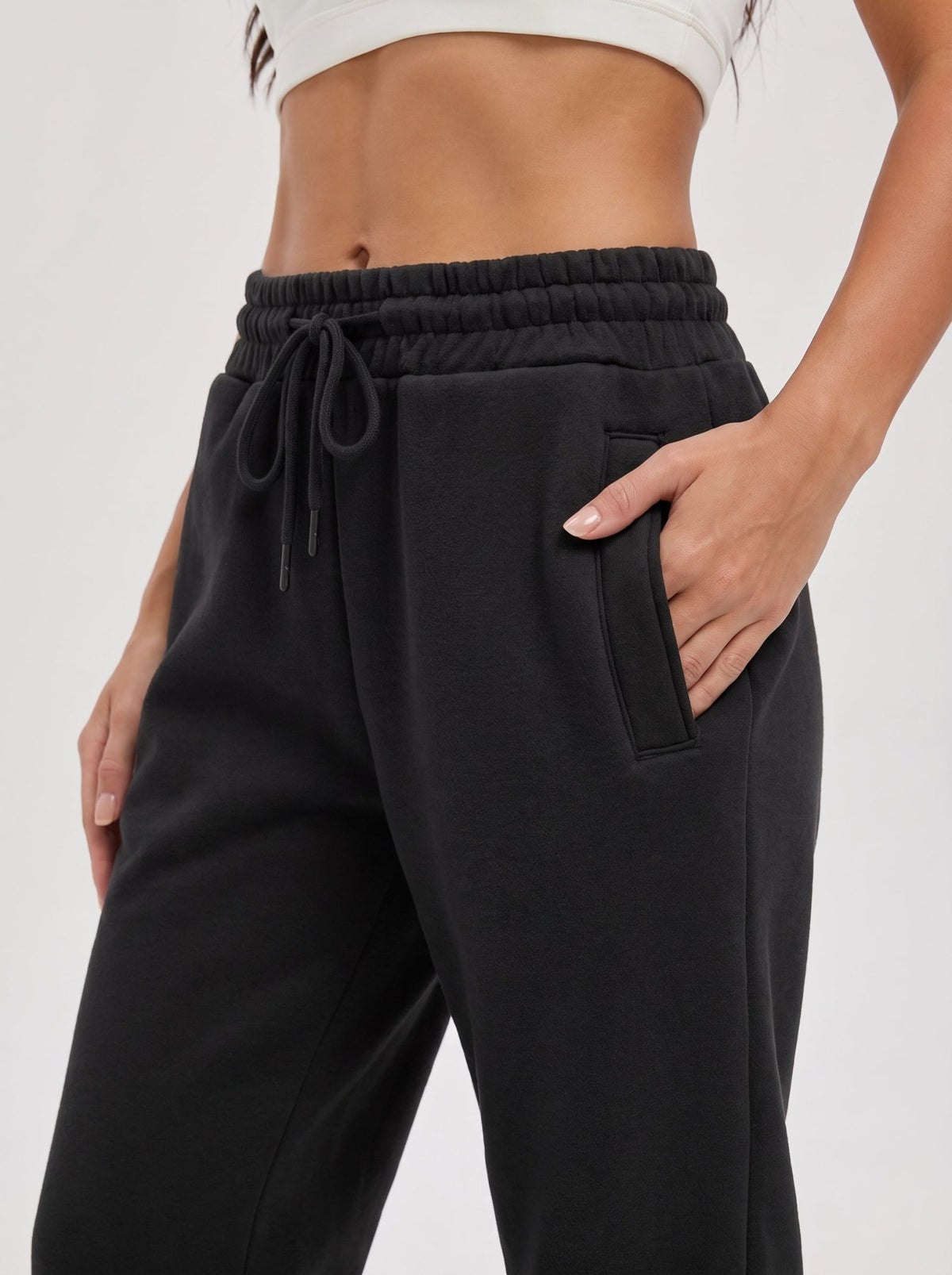 YUCOLEN Heavyweight Fleece Lined Sweatpants Baggy Unisex Relaxed Fit Joggers in Black