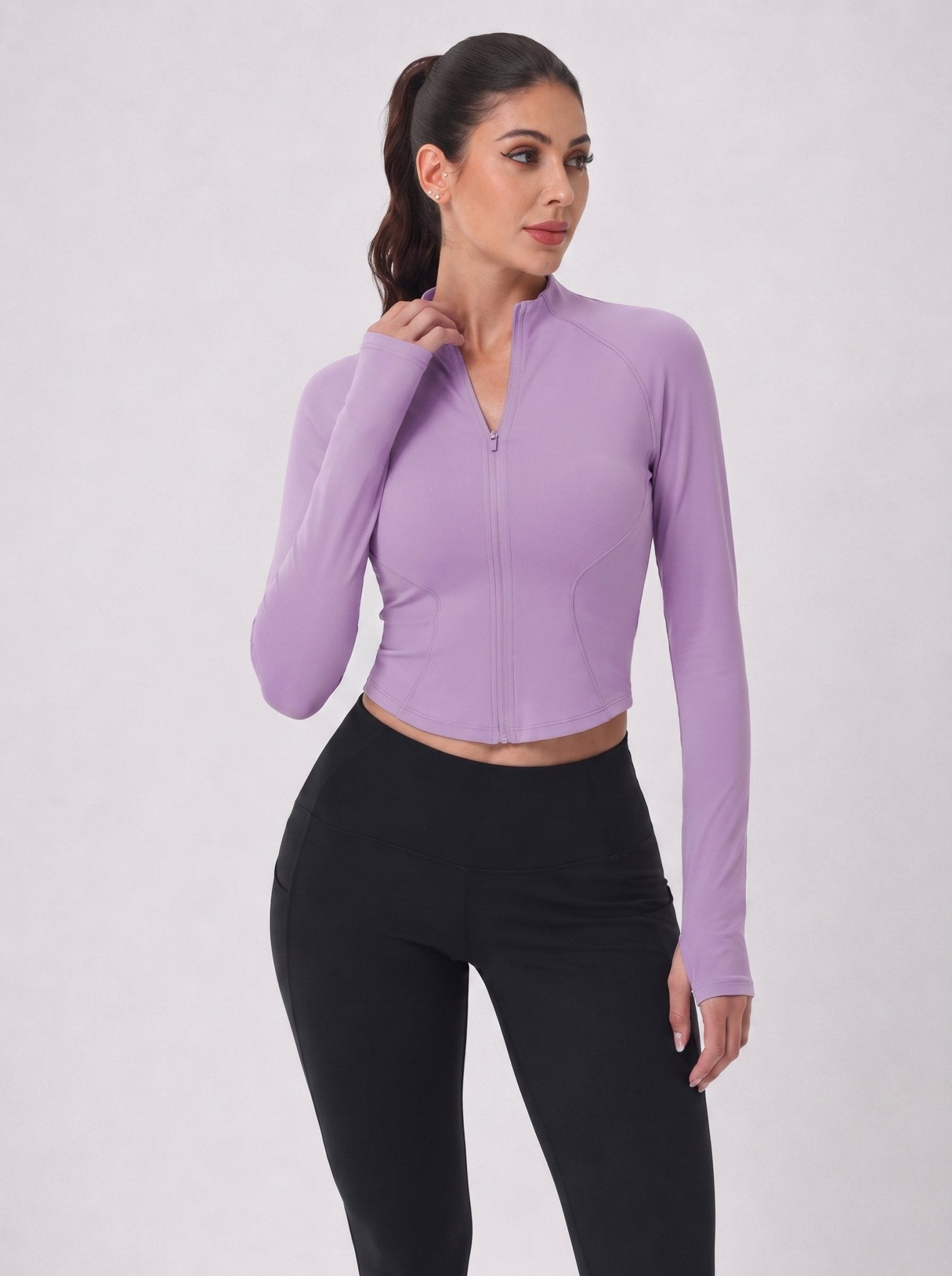 YUCOLEN Women's Cropped Full-Zip Athletic Jacket Slim Fit Workout Top with Thumbholes in Light Purple