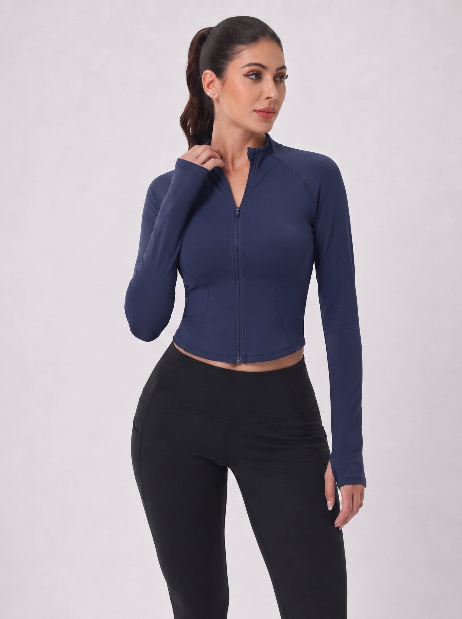 YUCOLEN Women's Cropped Full-Zip Athletic Jacket Slim Fit Workout Top with Thumbholes in Navy