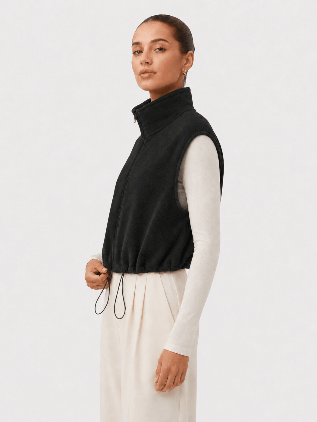 YUCOLEN Women‘s Full Zip Polar Fleece Cropped Vest Lightweight Stand Collar Sleeveless Jacket with Drawstring Hem in Black