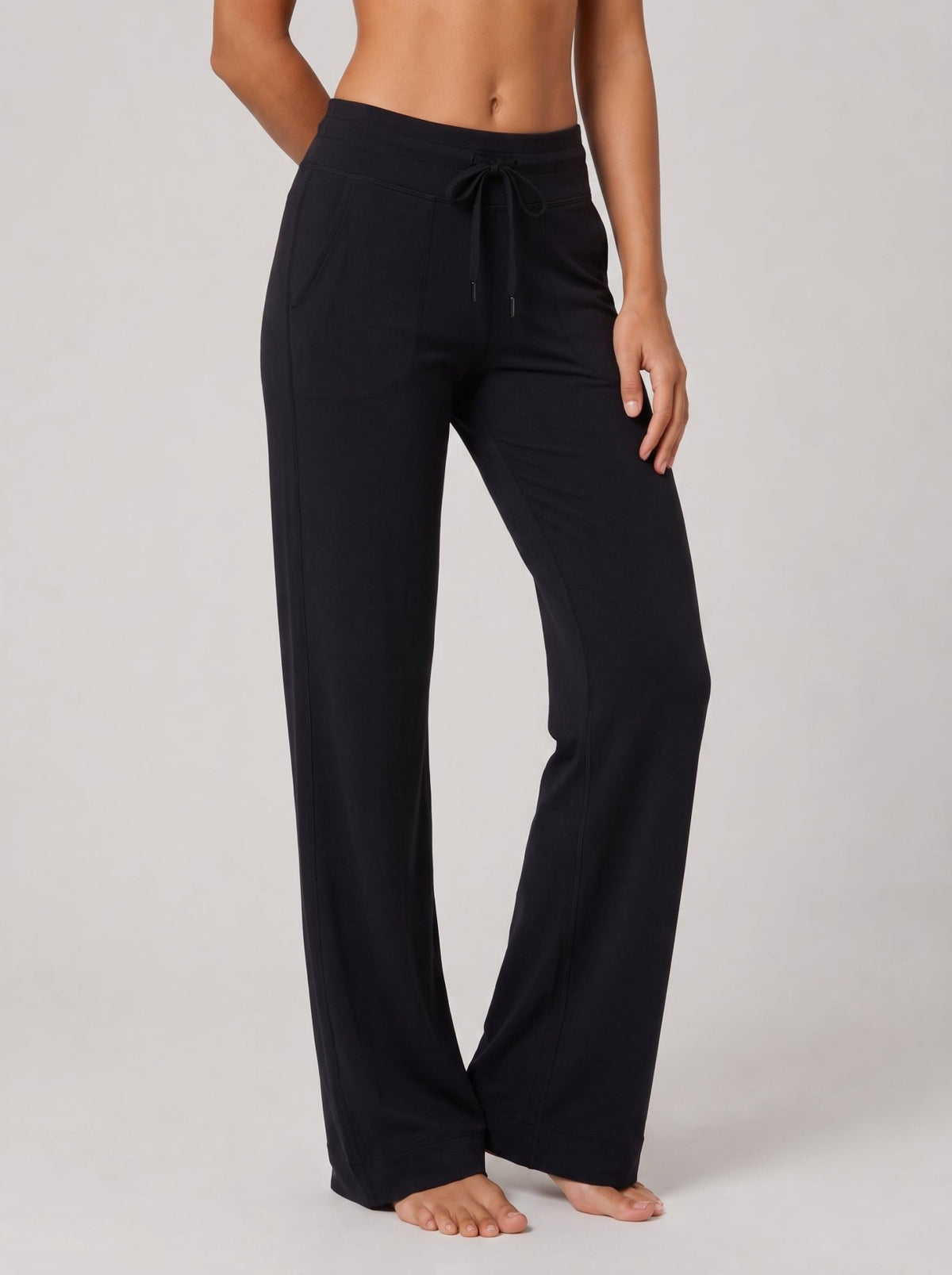 YUCOLEN Women's Straight Leg Yoga Pants High Waisted Performance Trousers with Pockets in Black